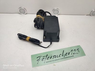 Märklin 66181 Trafo / 230V AC / 50-60Hz / 18 V DC / 18 VA / Schwarz