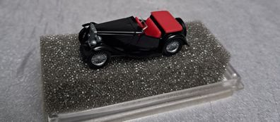 MG Midget TC offen in schwarz , Praline