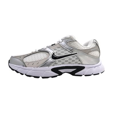 Nike V5 RNR (GS) HQ6411/100 Weiß white/black/grey 100