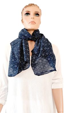 Italy Schal Tuch Halstuch Seide/Baumwolle asymetrisch schöner Print Dunkelblau