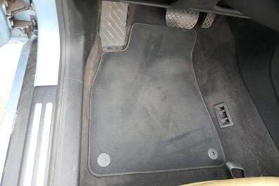 4x Audi A4 8H Cabrio Fußmatten Fußmatte aquablau vorne links hinten rechts