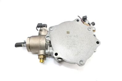 VW Golf Touran Tiguan Benzinpumpe 06J127025J Benzin 2,0 TFSI CCZB ##