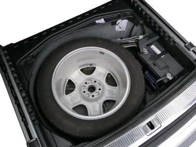 A4 8E B6 B7 A6 4F Alufelge 4D0601025B Ersatzrad Reifen Ersatzreifen 225/55 R17