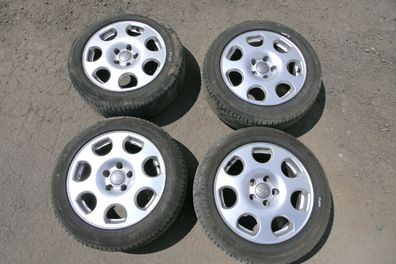 Audi A4 8E Alufelgen original 205/55 ZR16 91V 7j x16H2 ET43 8E0601025F Reifen