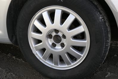 1x Felge Alufelge original Audi A3 8L 6jx15H2 ET38 8L0601025 8L0 601 025