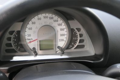 VW Fox 5Z Tacho Tachometer Kombiinstrument 234.000km 5Z0920820N 1,2 54PS 40kw