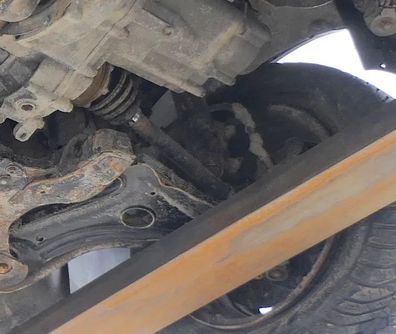 VW Golf 3 Caddy Polo Kombi Antriebswelle Gelenkwelle links vorn JZW407449 X