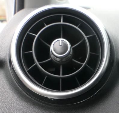1x Audi A5 A4 8K B8 Lüftungsdüse Düse Lüftung vorne links 8X1820901A DS9