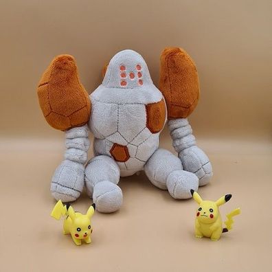 Pokemon Regirock Kuscheltier - 13 cm Pléschtier