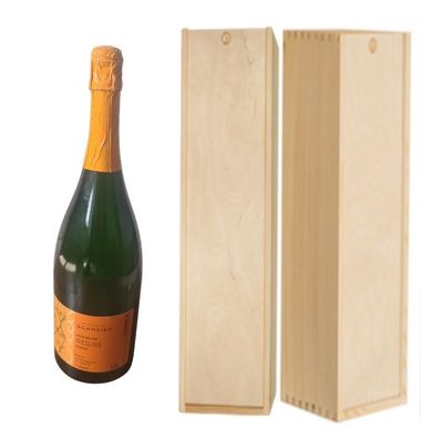 Magnum Sektflasche 1,5 Liter Riesling trocken mit Magnum-Holzbox