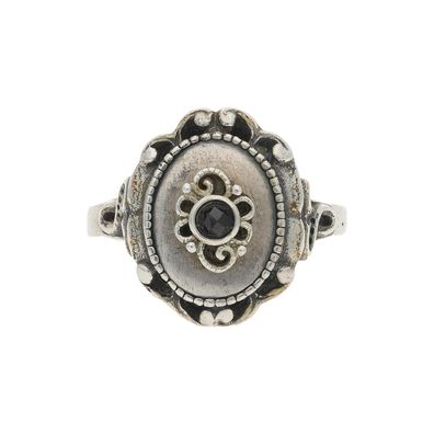 Trachtenring Silber 835 leicht geschwärzt Granat Second Hand 25323229 getragen