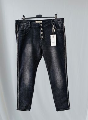 Karostar Jeans Stretch Hose Knöpfe Waschung Seitenstreifen Nieten Schwarz Gr. 4XL/48