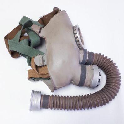 DDR NVA Kindergasmaske Größe 2