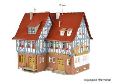 Vollmer 43637 H0 Gasthof zur Post mit Innen Spur H0