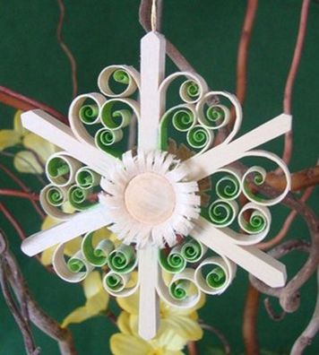 Strauchbehang Spanstern Grün 8x8x2cm NEU Frühlingsdeko Baumschmuck Holzschmuck