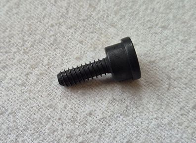 Schraube Husqvarna 503 89 30 01 Länge 2cm