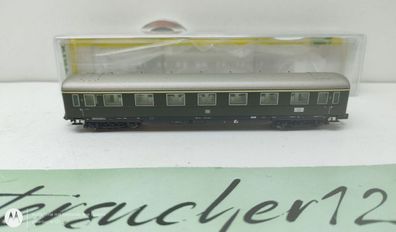 Minitrix N DC 15769-01 K Schnellzugwagen 1. Kl "Schürzenwagen" A4üe / DB / OVP
