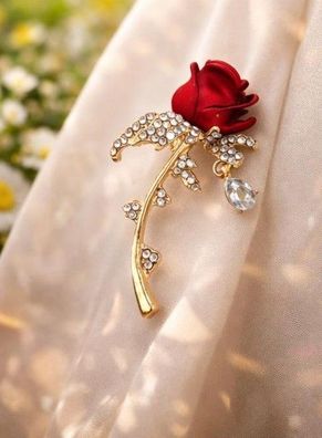 Vintage Emaille Brosche rote Rose mit Strasssteinen