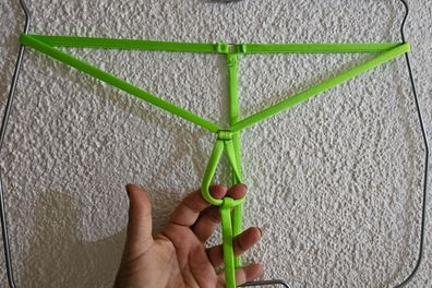 SWELL String mit Verstellschließe minimalistisch extrem elastisch push-up neongrün