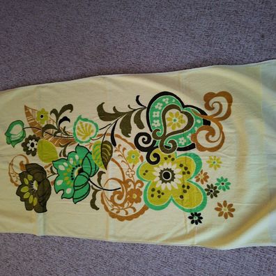 Handtuch, Stola aus DDR Zeiten- China Import gelb 70x 140cm sehr schönes Blumenmotiv