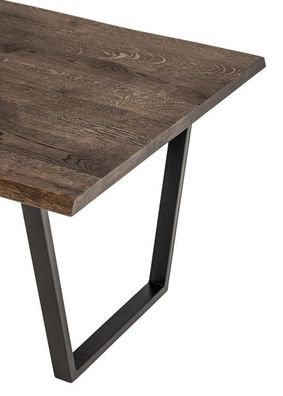 Moderner Couchtisch mit industriellem Design und Metallbeinen