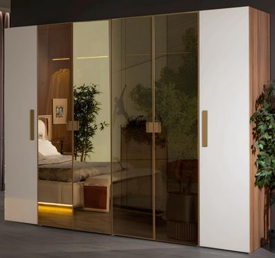 Eleganter Kleiderschrank Weiß aus Holz für Ihr Schlafzimmer