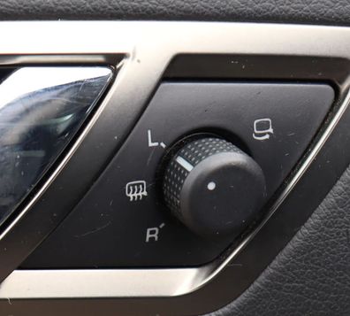 Skoda Superb 3U ektrischer Spiegel Schalter vorne links Spiegelschalter 3U195956