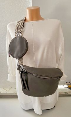 Bauchtasche Gürteltasche Cross Body Bag Kunstleder bunter Gurt extra Tasche Grau
