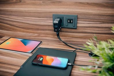 Verbatim 30239, Drinnen, AC, 20 V, Schwarz