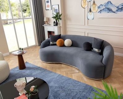 Elegantes, stilvolles Sofa für ein stilvolles Wohnzimmer