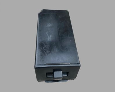 Original Kawasaki gpx 600r zx 600c, ninja zx600 on32099-1074 Werkzeug Fach groß