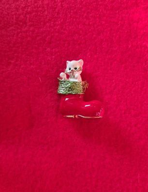 Weihnachts Katzen Brosche, Tier Schmuck, Emaille Katzen im Stiefel Brosche (B2802261)