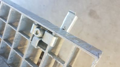 Hilti Gitterrostsicherung Gitterrostbefestigung verzinkt X-MGR für Masche 30/30