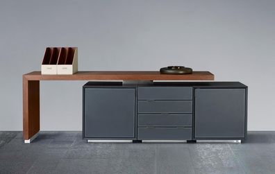 Moderner grauer Chesterfield-Sessel aus Leder