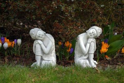 Buddha Skulptur in Steinoptik. Große Skulptur für Garten und Wohnbereich