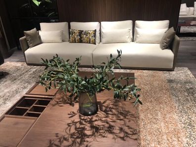 Sofa 4 Sitzer Sofas Luxus Polstersofas Stoffsofas Luxus Designer Couch Neu Sofa