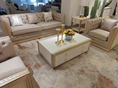 Garnitur 3 + 1 Sitzer Sitz Polster Sofas Couchen Garnituren Neu Design Couch Sofa