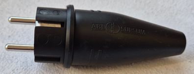Schutzkontakt-Stecker 230V/16A aus Vollgummi mit Kabelschutz