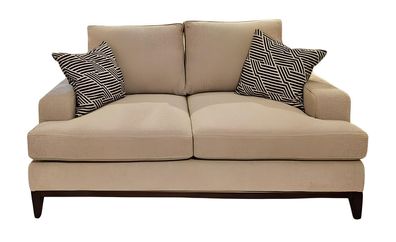 Stilvoller Beige 2-Sitzer im modernen Design