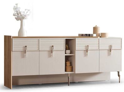 Sideboard mit funktionalen Fächern und modernem Design