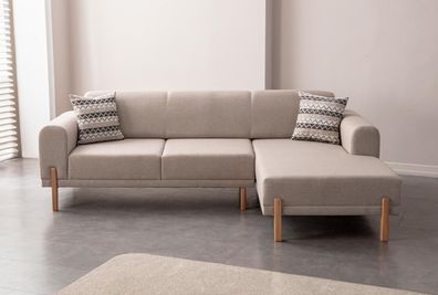 Bequemes Ecksofa mit großzügiger Sitzfläche und stilvollem Design