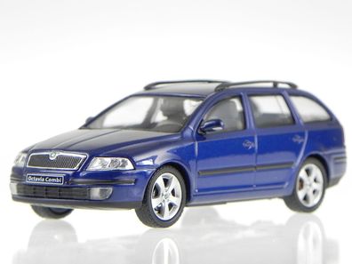 Skoda Octavia Combi 2005 tiefsee blau Modellauto 143AB-002K Abrex 1:43
