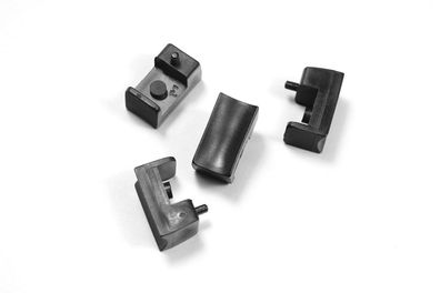 K&M Klemmstück mit Zapfen R8