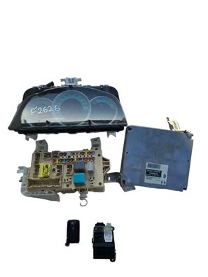 Toyota Corolla Verso Motorsteuergerät Set 896610F090