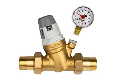 Caleffi Wasser-Druckminderer 3/4 Zoll DN20 mit austauschbarer Kartusche und Manometer