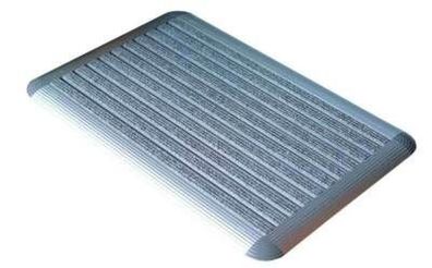 Fußabtreter Rips mit Anlaufkante antirutsch langlebig