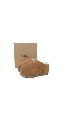 UGG Stiefel mit Fleecefütterung in Braun