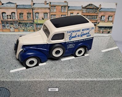 Ford Popular Van Eastbourne Motors Ltd. Leud an Haud Van Model von der Firma Corgi im