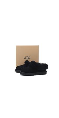 UGG Tazzette Plateauslipper in Schwarz mit Fell