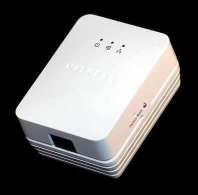 Netgear AV 200 Adapter XAV2001 Powerline Powerlan dlan Adapter aus XAVB2001